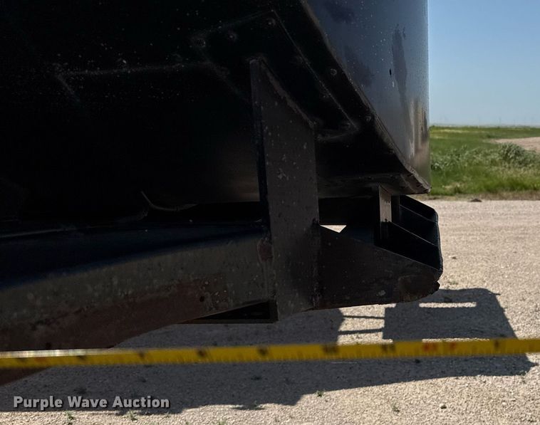 image for item DZ8533 1978 Etnyre DTR tank trailer