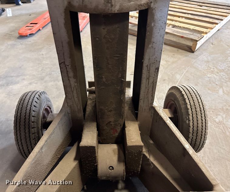 image for item DZ8775 (2) pneumatic jacks