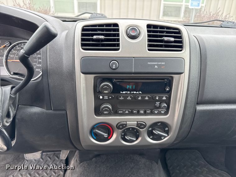 image for item DZ8776 2012 GMC Canyon pickup truck