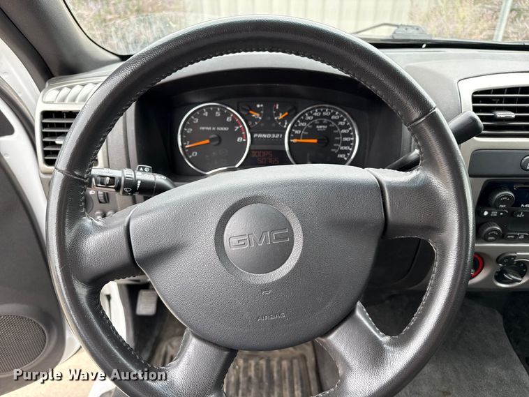 image for item DZ8776 2012 GMC Canyon pickup truck