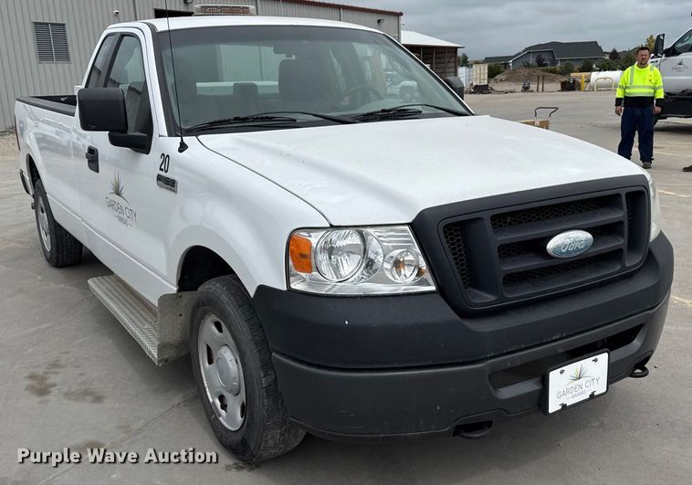 image for item DZ8777 2007 Ford F150 pickup truck