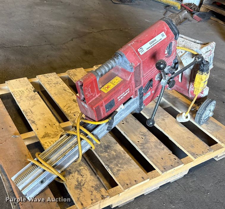 image for item DZ8849 Hilti DD-250E core drill