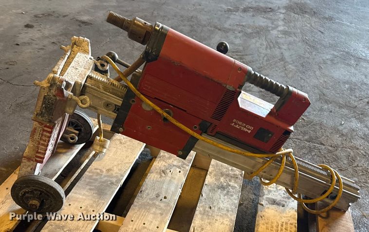 image for item DZ8849 Hilti DD-250E core drill