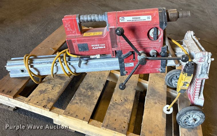 image for item DZ8849 Hilti DD-250E core drill