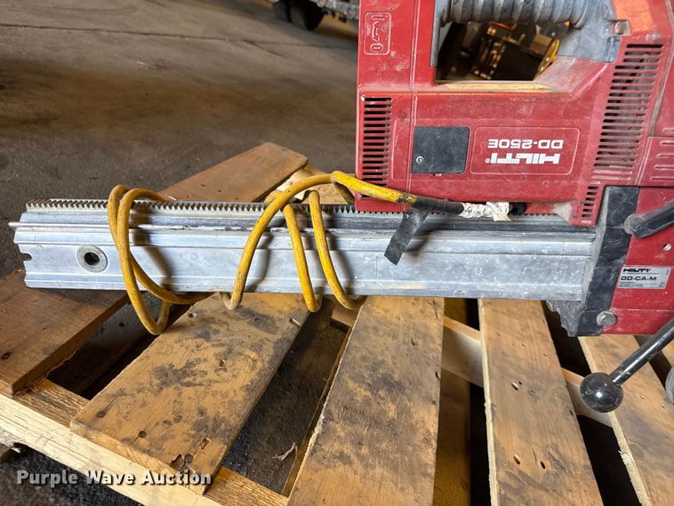 image for item DZ8849 Hilti DD-250E core drill