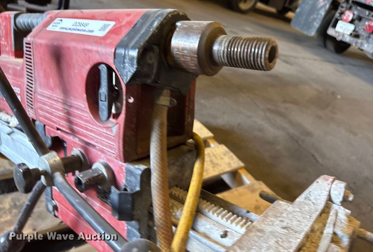 image for item DZ8849 Hilti DD-250E core drill