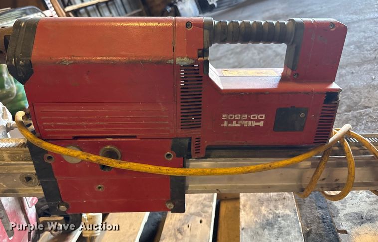 image for item DZ8849 Hilti DD-250E core drill