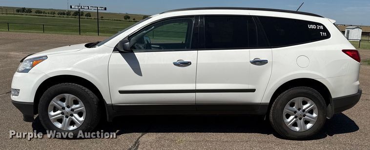 image for item DZ8873 2011 Chevrolet Traverse SUV