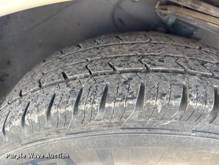 image for item DZ8873 2011 Chevrolet Traverse SUV