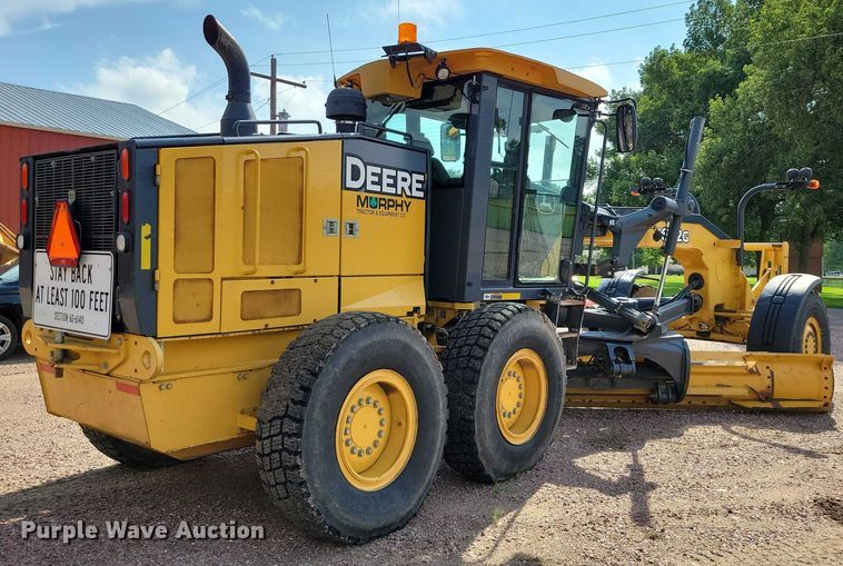 MOTOCONFORMADORA JOHN DEERE 672G 2014