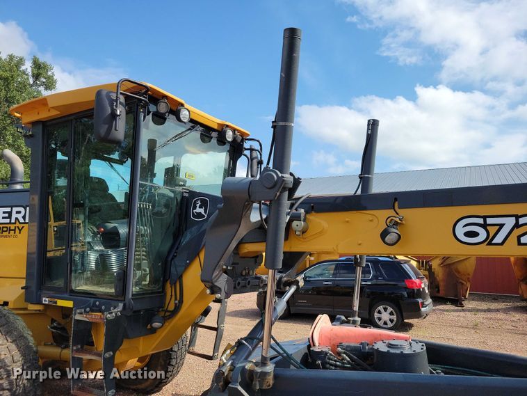 image for item EA2513 2014 John Deere 672G motor grader