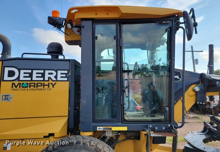 image for item EA2513 2014 John Deere 672G motor grader