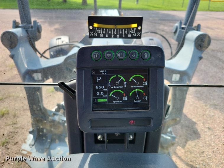 image for item EA2513 2014 John Deere 672G motor grader