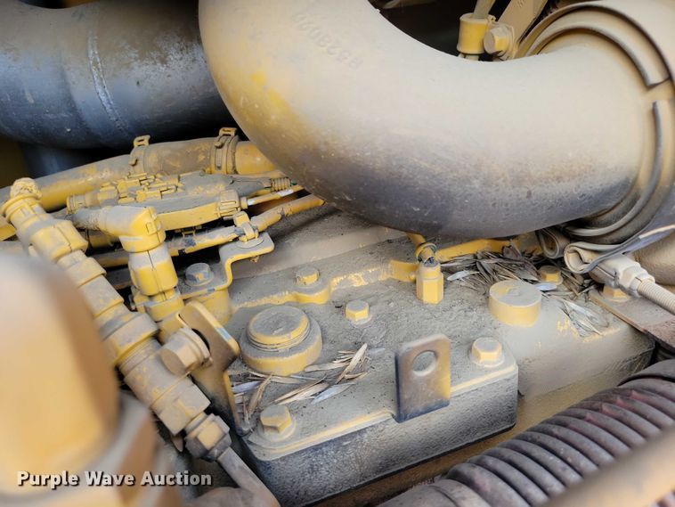 image for item EA2513 2014 John Deere 672G motor grader