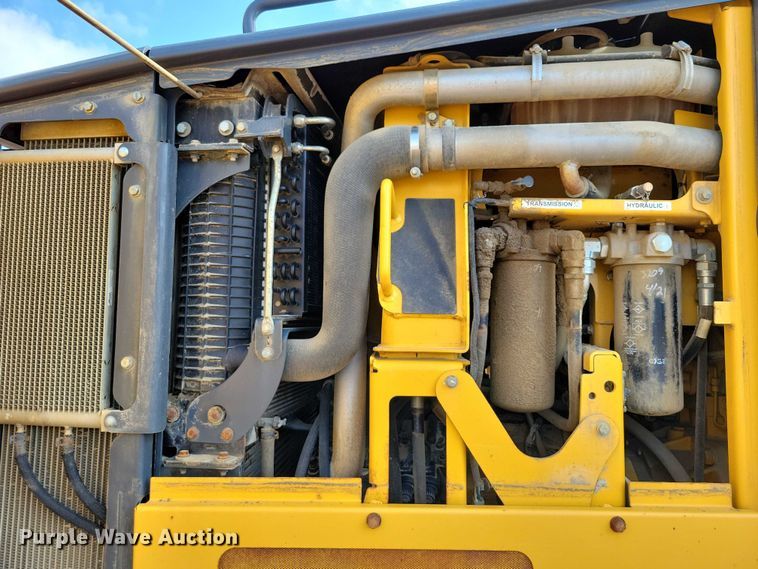 image for item EA2513 2014 John Deere 672G motor grader