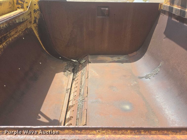 image for item EB0974 1965 Euclid TS-14 scraper