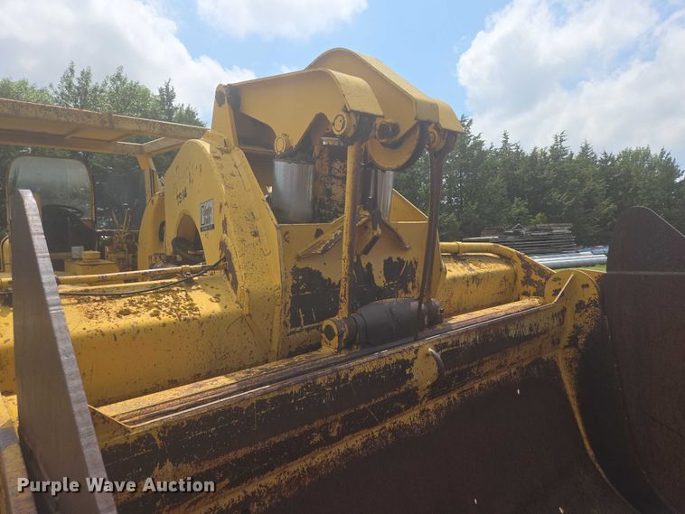 image for item EB0974 1965 Euclid TS-14 scraper