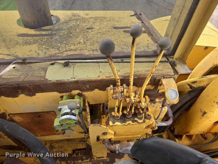 image for item EB0974 1965 Euclid TS-14 scraper