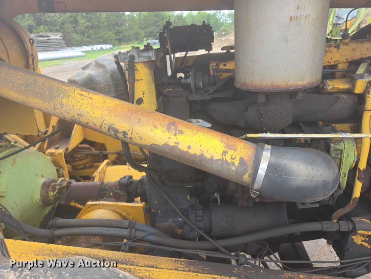 image for item EB0974 1965 Euclid TS-14 scraper