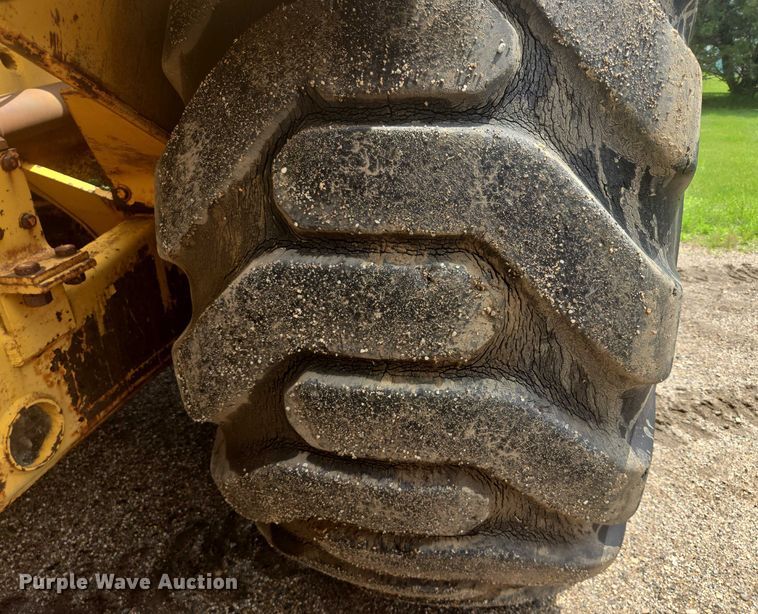 image for item EB0974 1965 Euclid TS-14 scraper