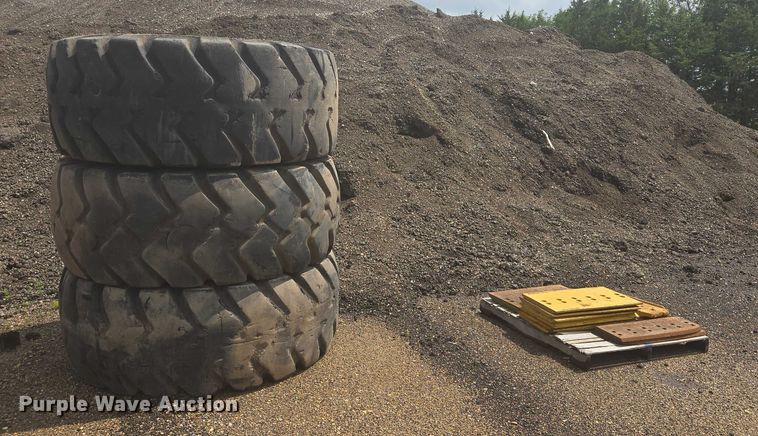 image for item EB0974 1965 Euclid TS-14 scraper