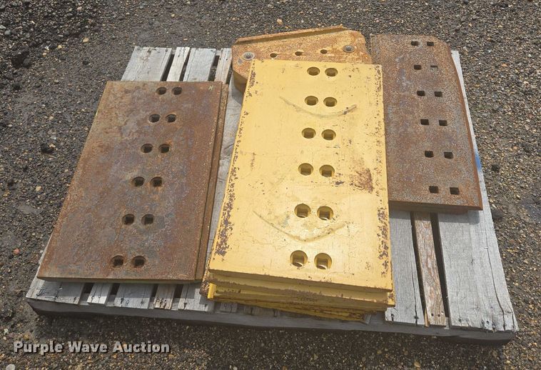 image for item EB0974 1965 Euclid TS-14 scraper