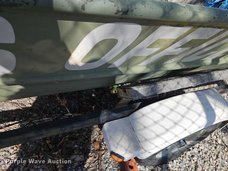 image for item EB8178 1987 Lowe  boat