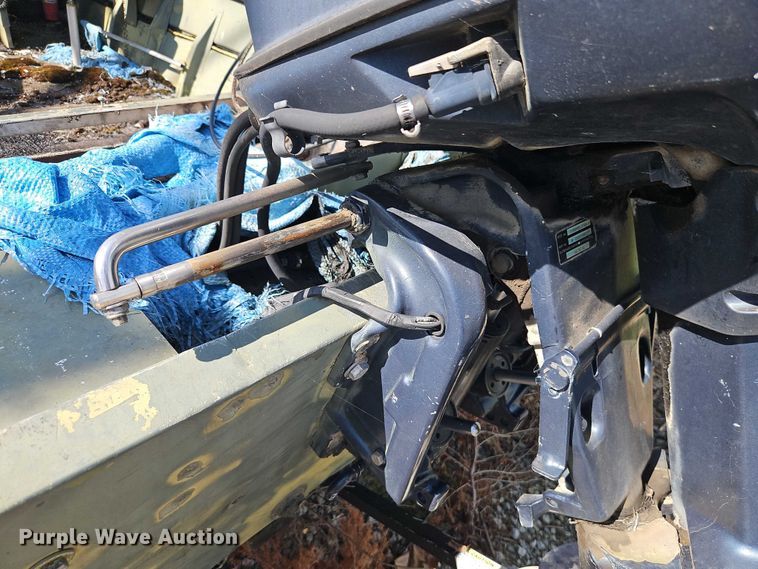 image for item EB8178 1987 Lowe  boat