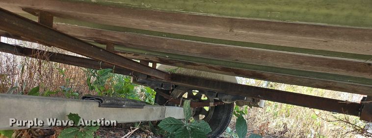 image for item EB8178 1987 Lowe  boat