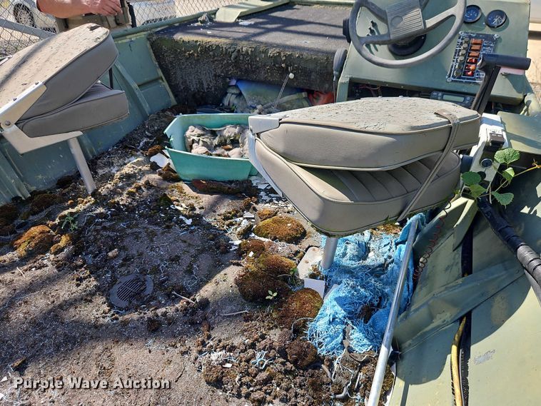 image for item EB8178 1987 Lowe  boat