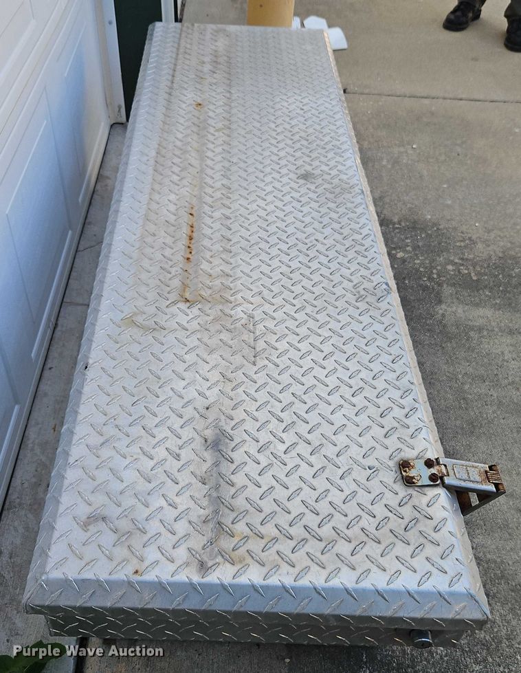 image for item EB8179 Delta Pro toolbox