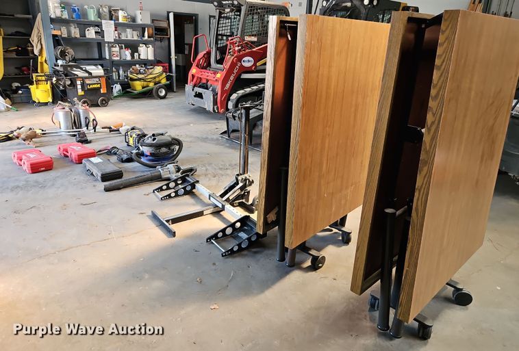 image for item EB8209 Tools