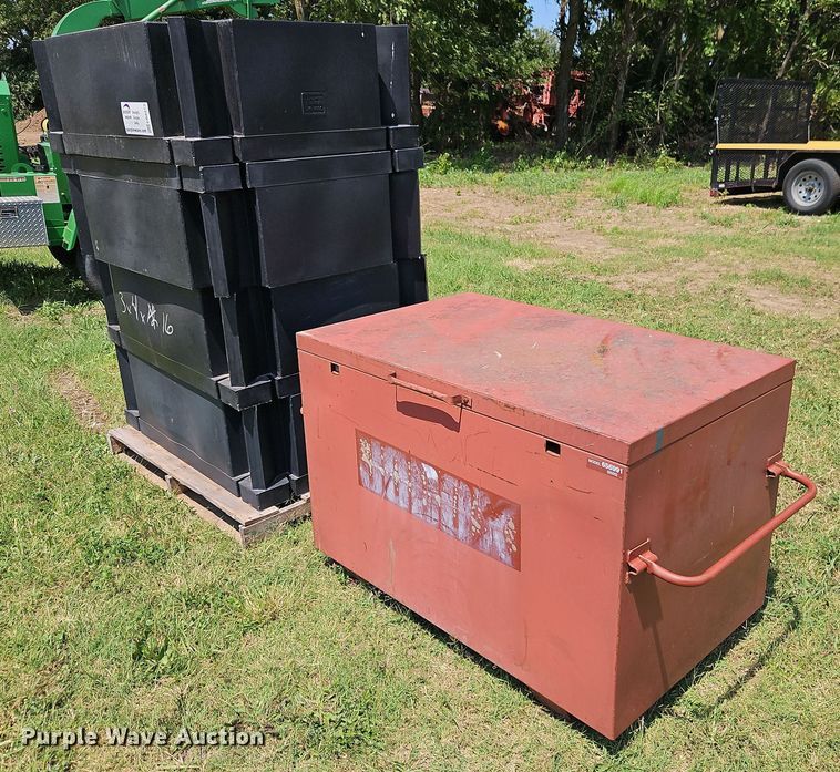 image for item EB8213 (4) dock floats