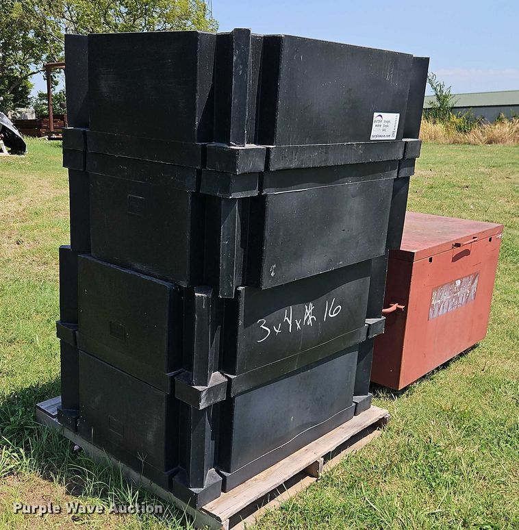 image for item EB8213 (4) dock floats