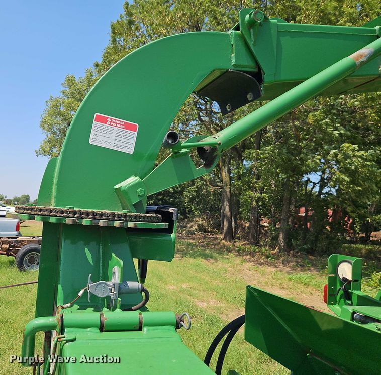 image for item EB8214 2010 Bandit 95 XP wood chipper