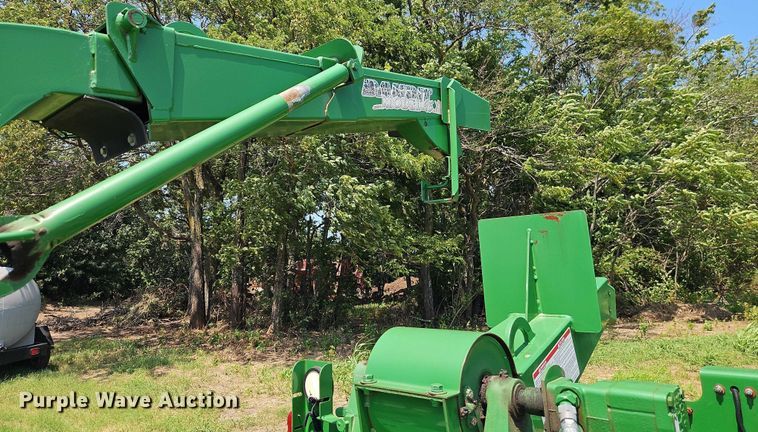 image for item EB8214 2010 Bandit 95 XP wood chipper