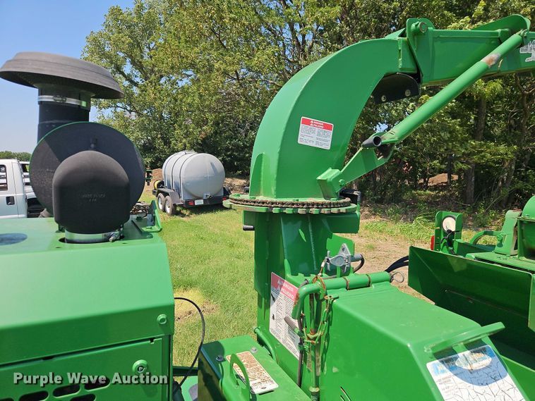 image for item EB8214 2010 Bandit 95 XP wood chipper
