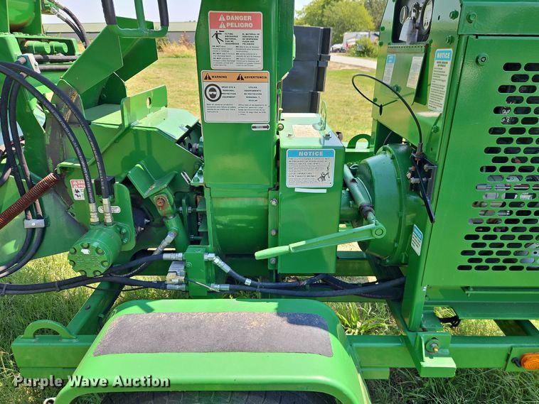 image for item EB8214 2010 Bandit 95 XP wood chipper