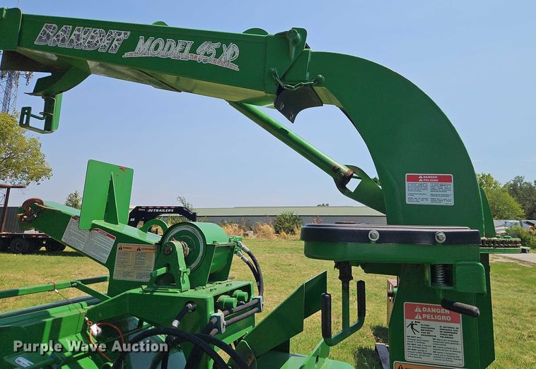 image for item EB8214 2010 Bandit 95 XP wood chipper