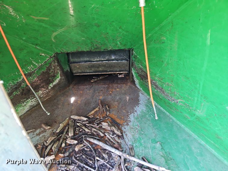 image for item EB8214 2010 Bandit 95 XP wood chipper