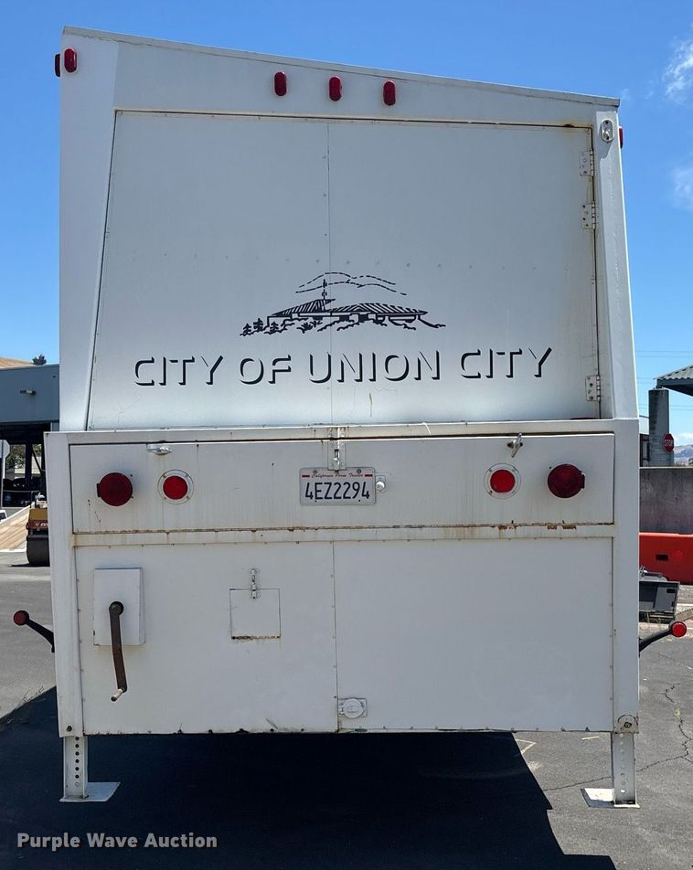 image for item EC1090 1967 WENGR stage Trailer