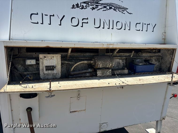 image for item EC1090 1967 WENGR stage Trailer