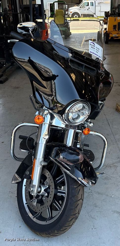 image for item EC1091 2020 Harley-Davidson Police Electra Glide motorcycle