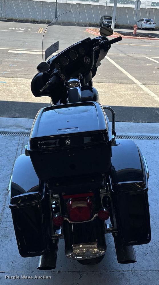 image for item EC1091 2020 Harley-Davidson Police Electra Glide motorcycle