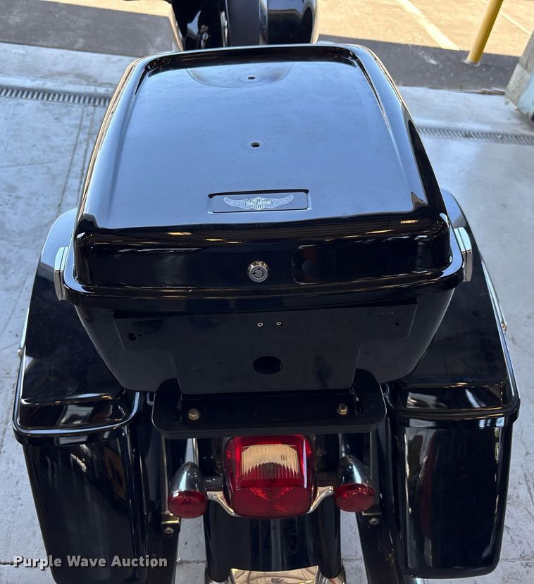 image for item EC1091 2020 Harley-Davidson Police Electra Glide motorcycle