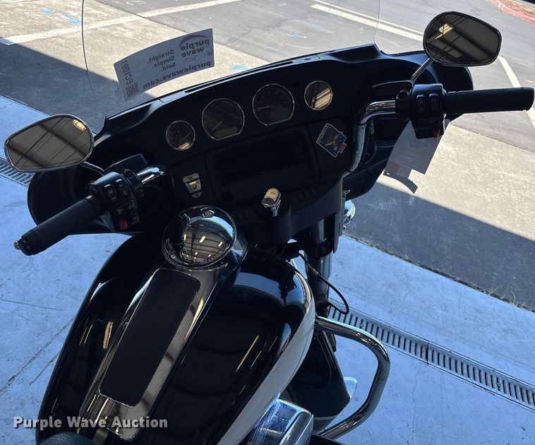 image for item EC1091 2020 Harley-Davidson Police Electra Glide motorcycle