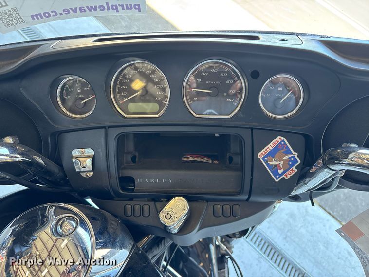 image for item EC1091 2020 Harley-Davidson Police Electra Glide motorcycle