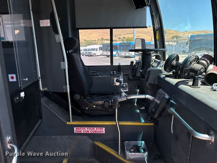 image for item EC1092 2008 Orion bus