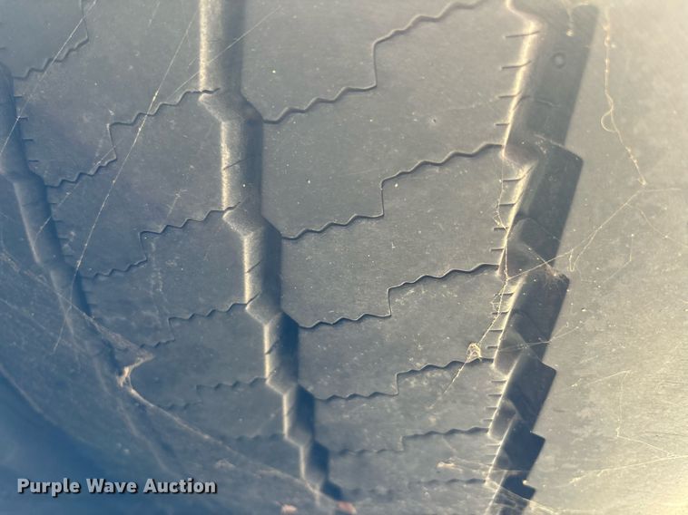 image for item EC1092 2008 Orion bus