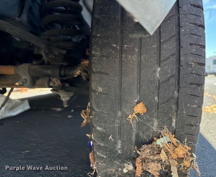 image for item EC1094 2009 Starcraft Ford E450 Super Duty shuttle bus